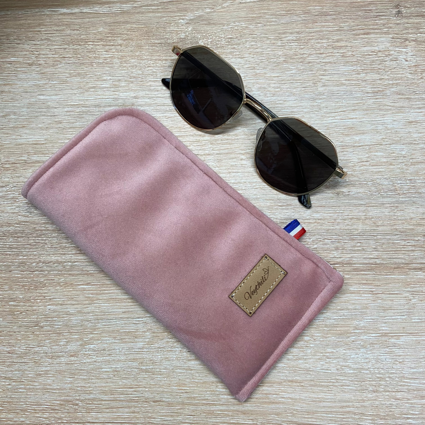 L'etui de Lunettes