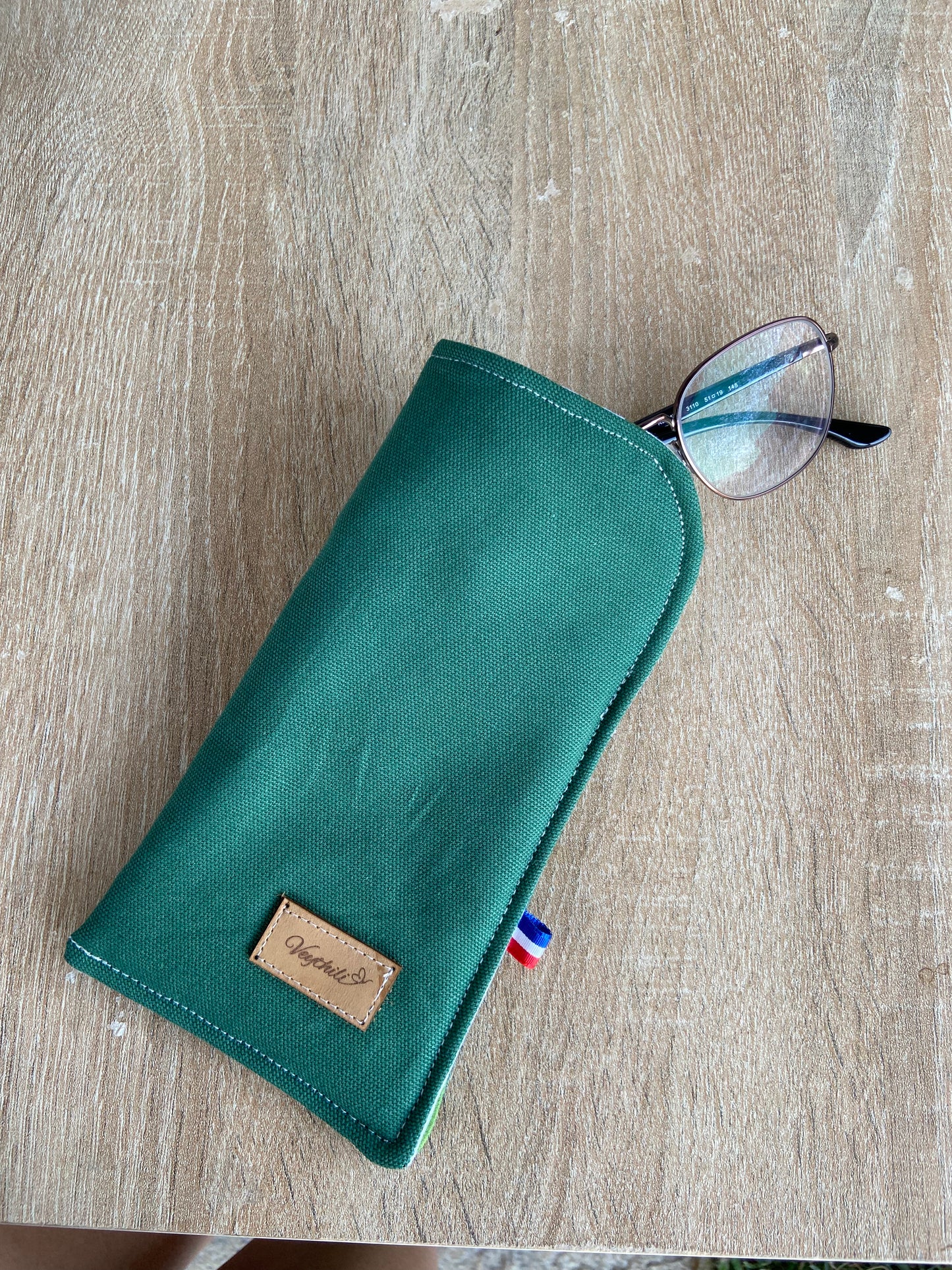 L'etui de Lunettes
